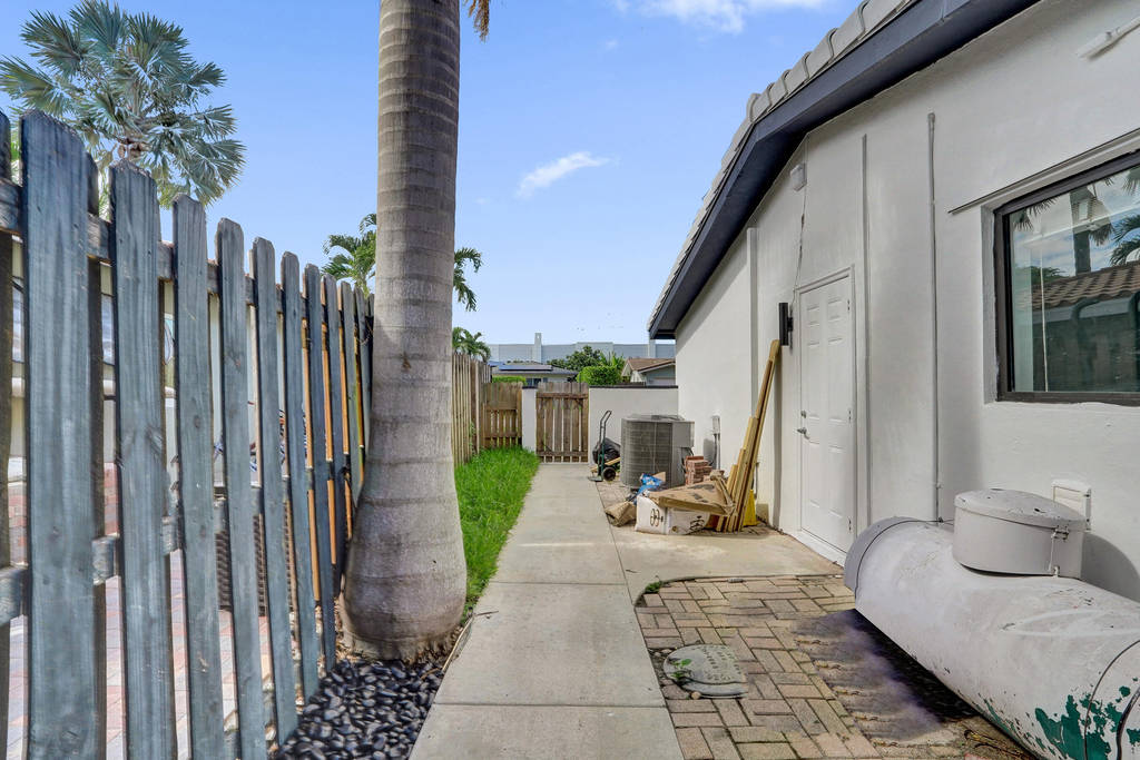 1250 Sw 4th Street - Photo 60