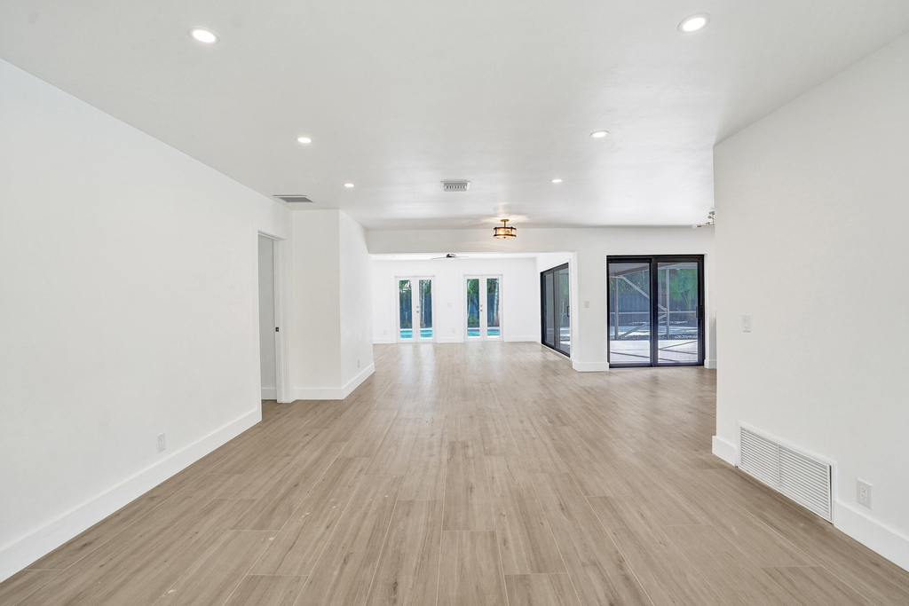 1250 Sw 4th Street - Photo 8