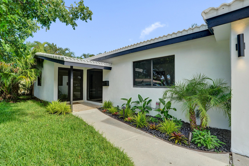 1250 Sw 4th Street - Photo 4