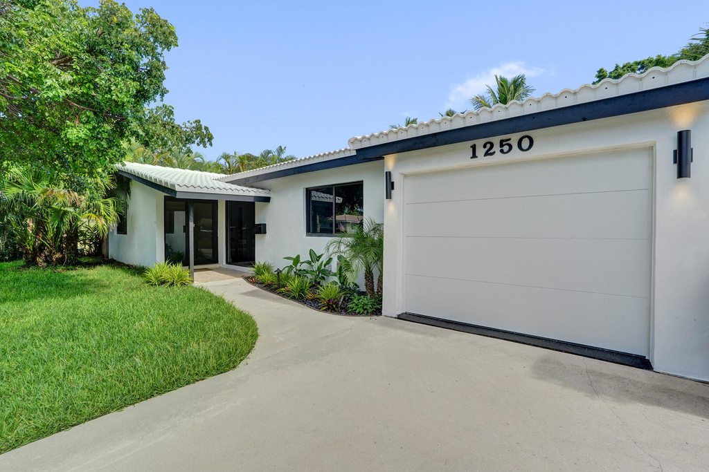 1250 Sw 4th Street - Photo 3