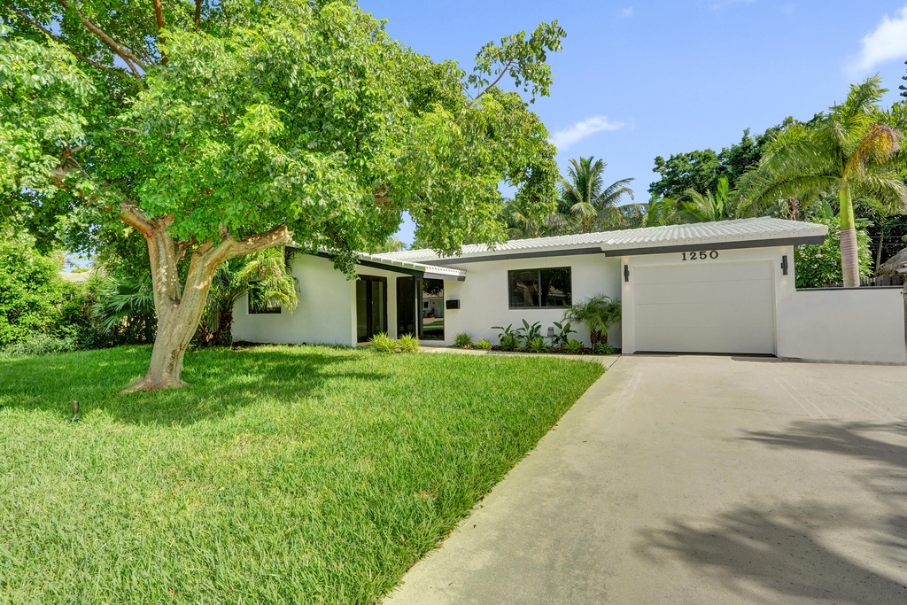 1250 Sw 4th Street - Photo 1