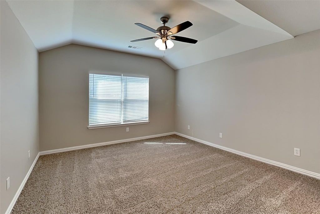 2839 Park Place Drive - Photo 5