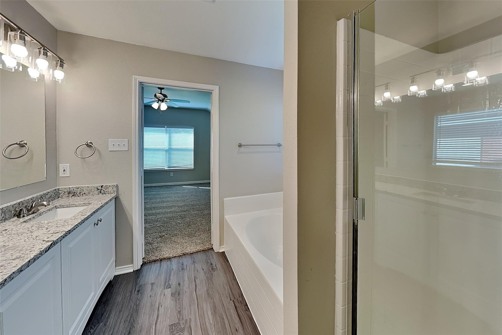 2839 Park Place Drive - Photo 7