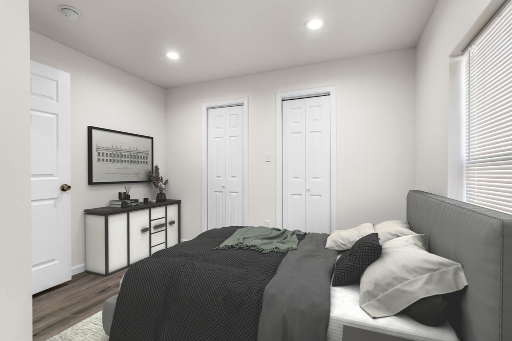 2406 Ross Avenue - Photo 9