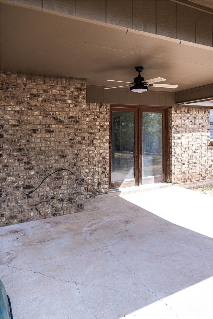 1333 Friars Street - Photo 39