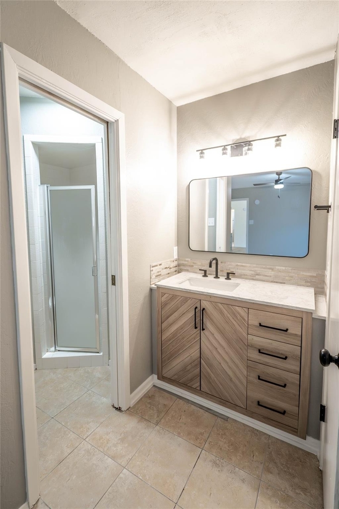 1333 Friars Street - Photo 26