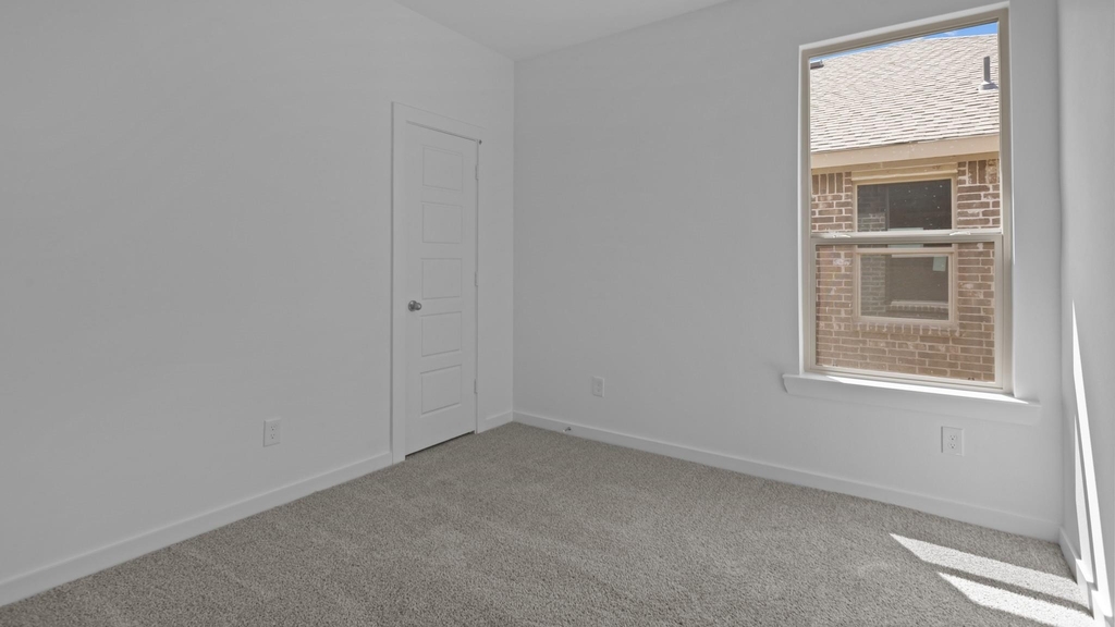 8536 Big Apple Drive - Photo 6