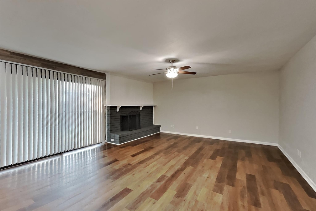 4644 Ringgold Lane - Photo 1