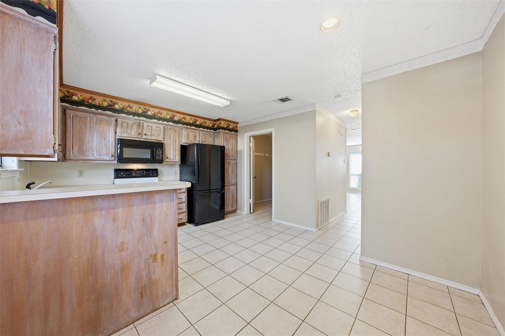 1371 S 11th Street - Photo 9