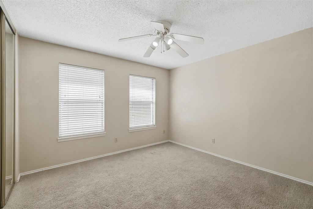 1371 S 11th Street - Photo 14