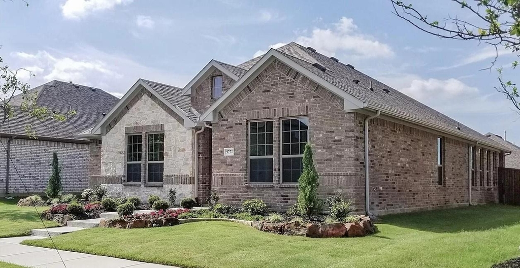 9772 Staffordshire Road - Photo 1