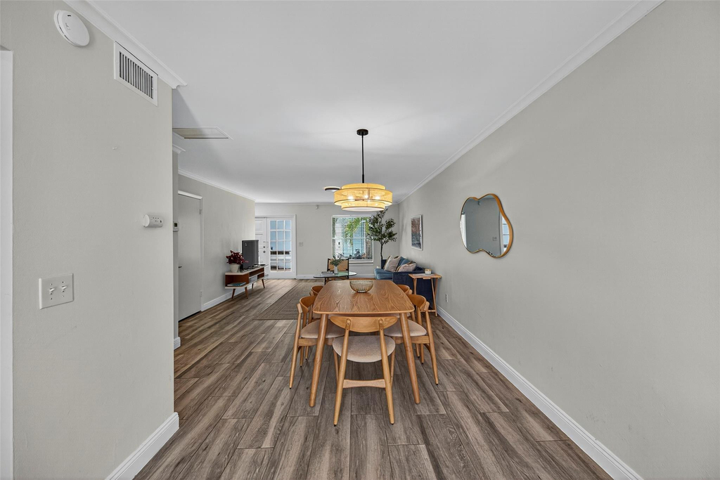 2708 Ne 14th Street Causeway - Photo 19