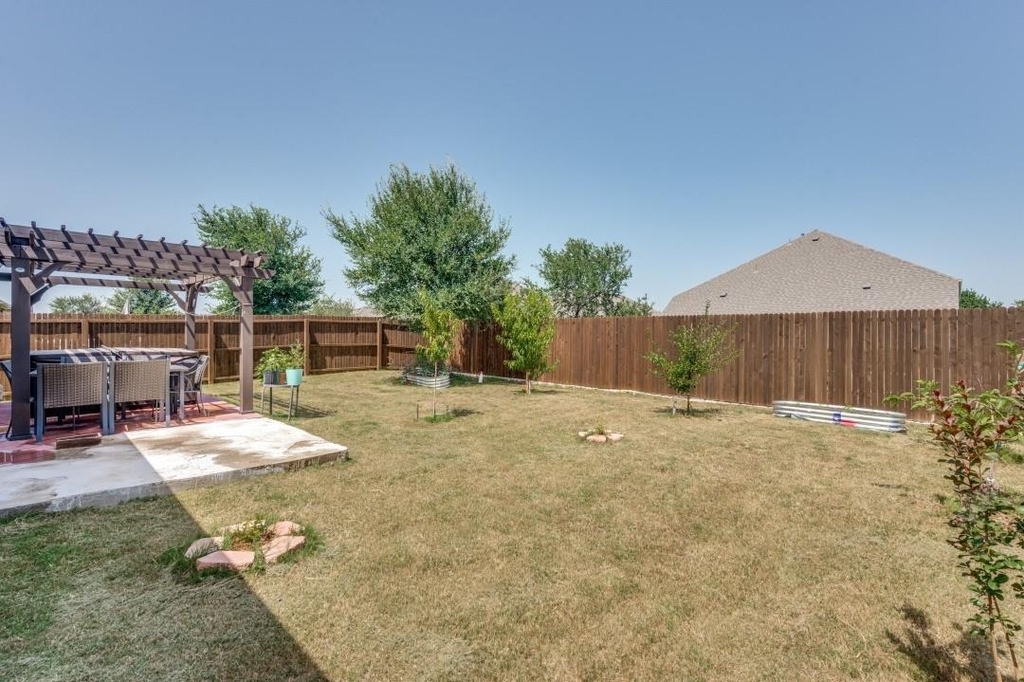 2920 Brazos Drive - Photo 23