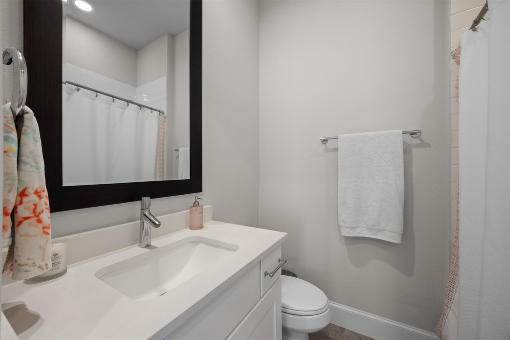 4643 Warwood Lane - Photo 18