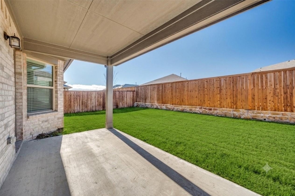 6445 Auburn Dale Road - Photo 23