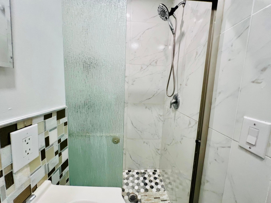3387 Nw 37th Avenue - Photo 5