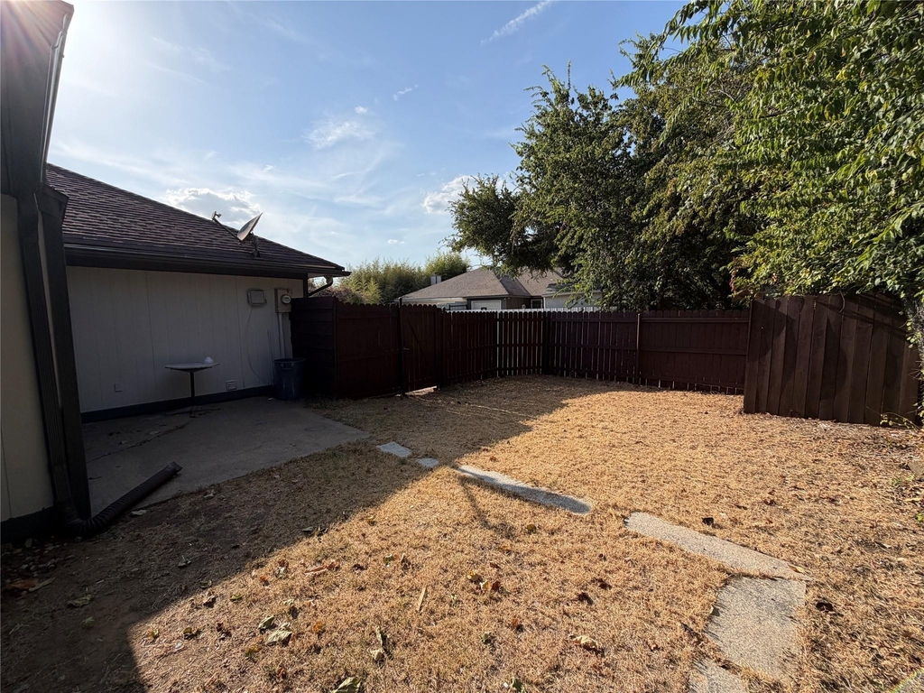10231 Ridge Oak Street - Photo 14