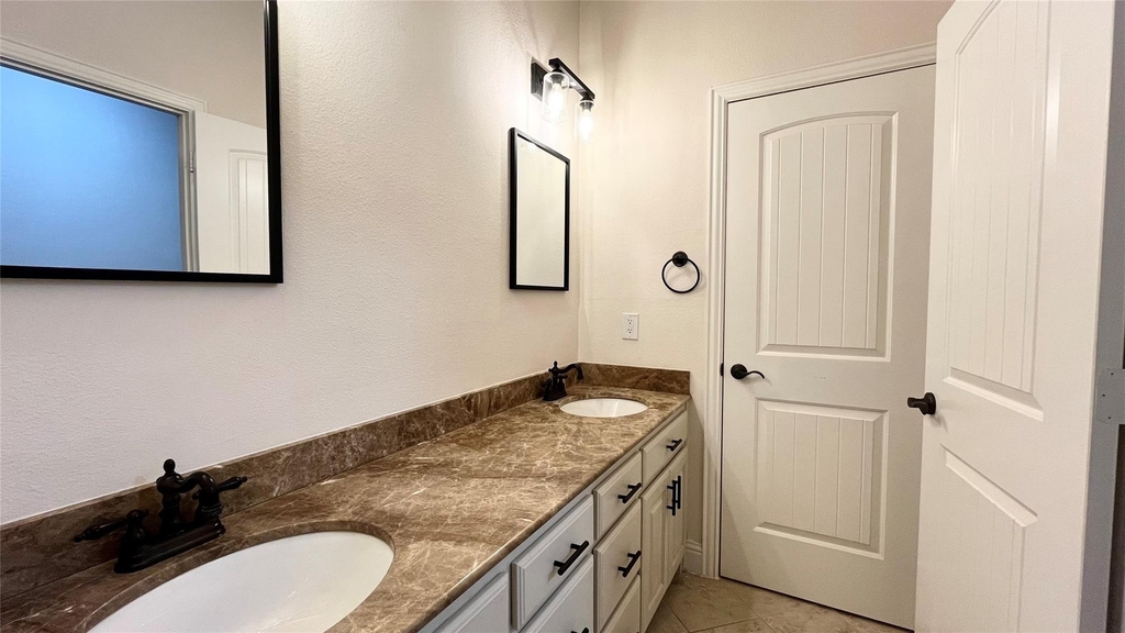2209 Kirby Street - Photo 15