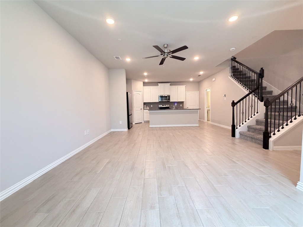 2871 Baneberry Lane - Photo 4