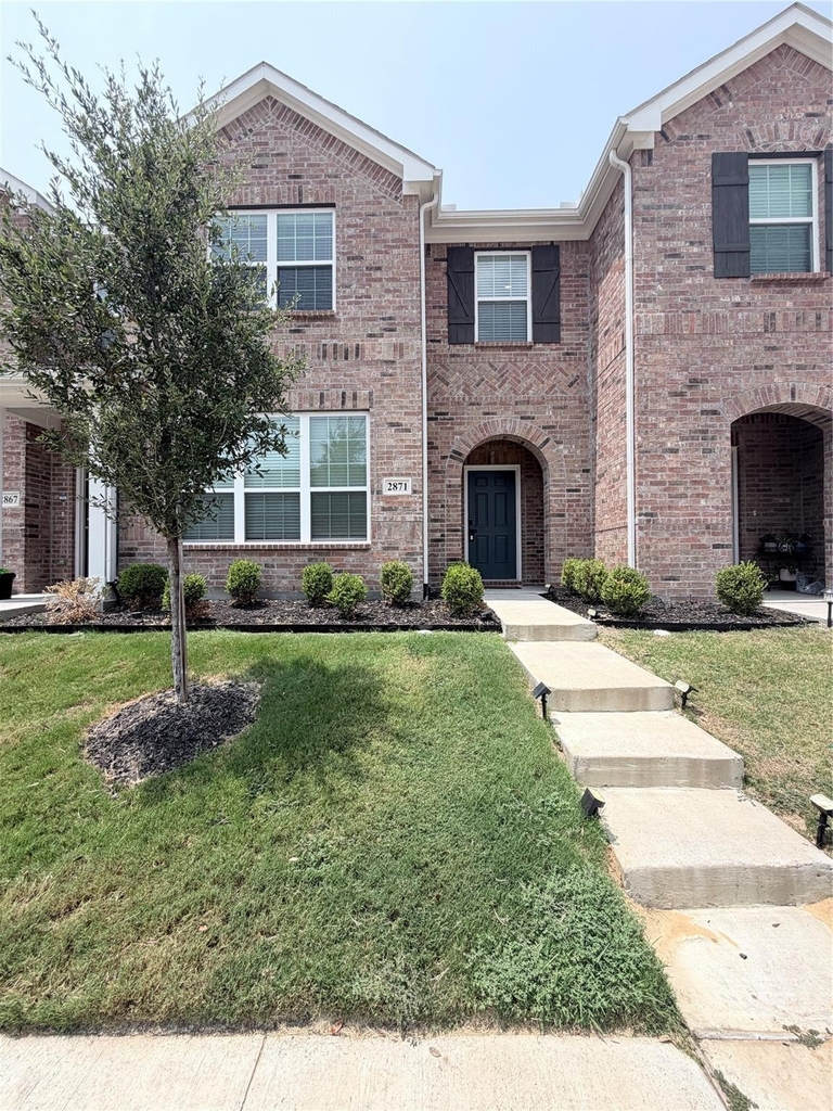 2871 Baneberry Lane - Photo 0