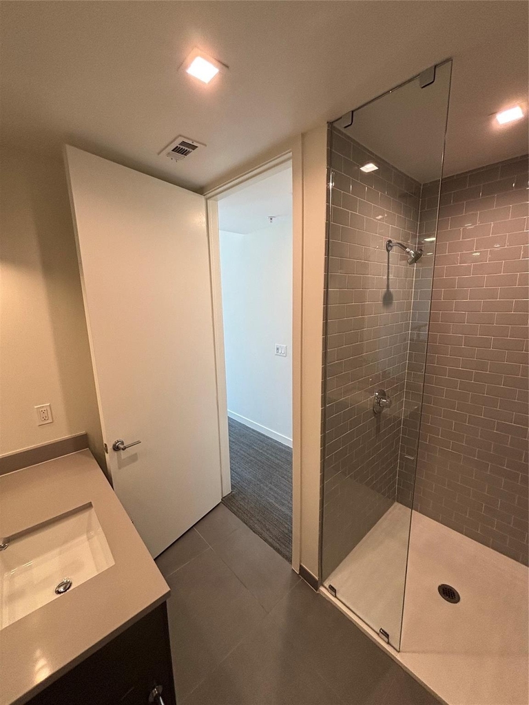1801 N Pearl Street - Photo 12