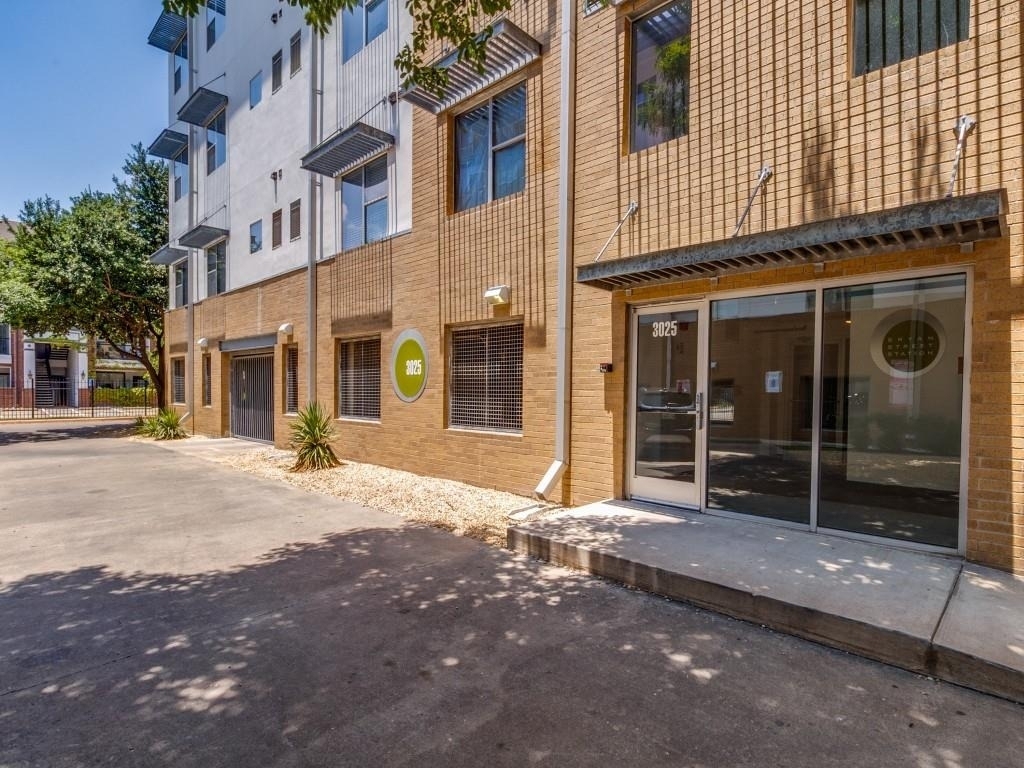 3025 Bryan Street - Photo 1