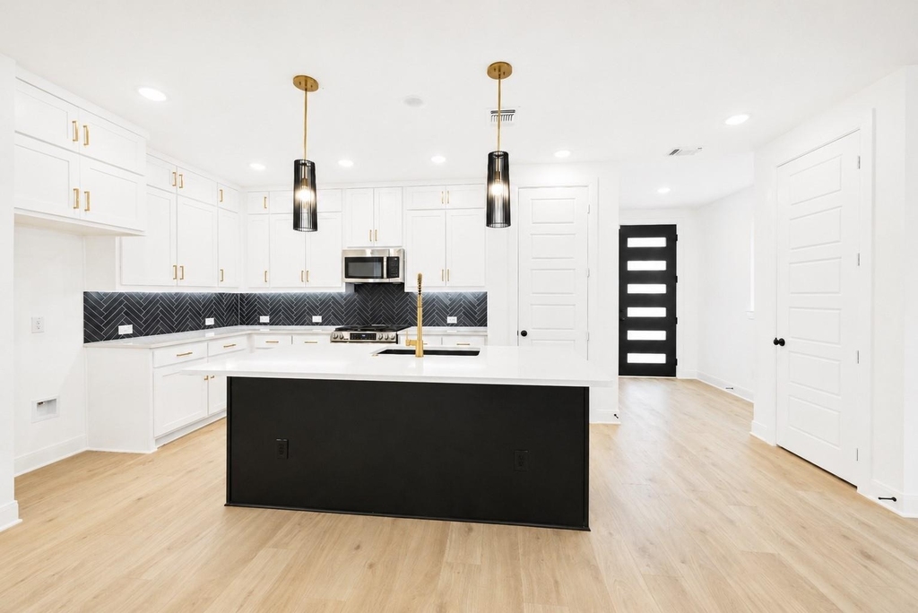 4801 Vizsla Lane - Photo 4
