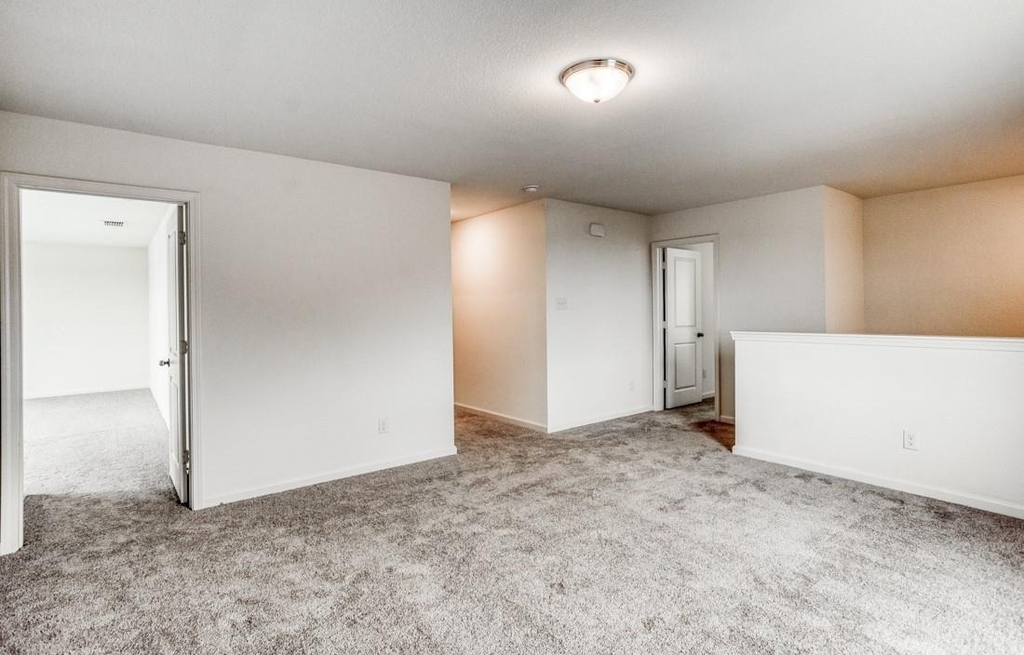 720 Holly Street - Photo 4