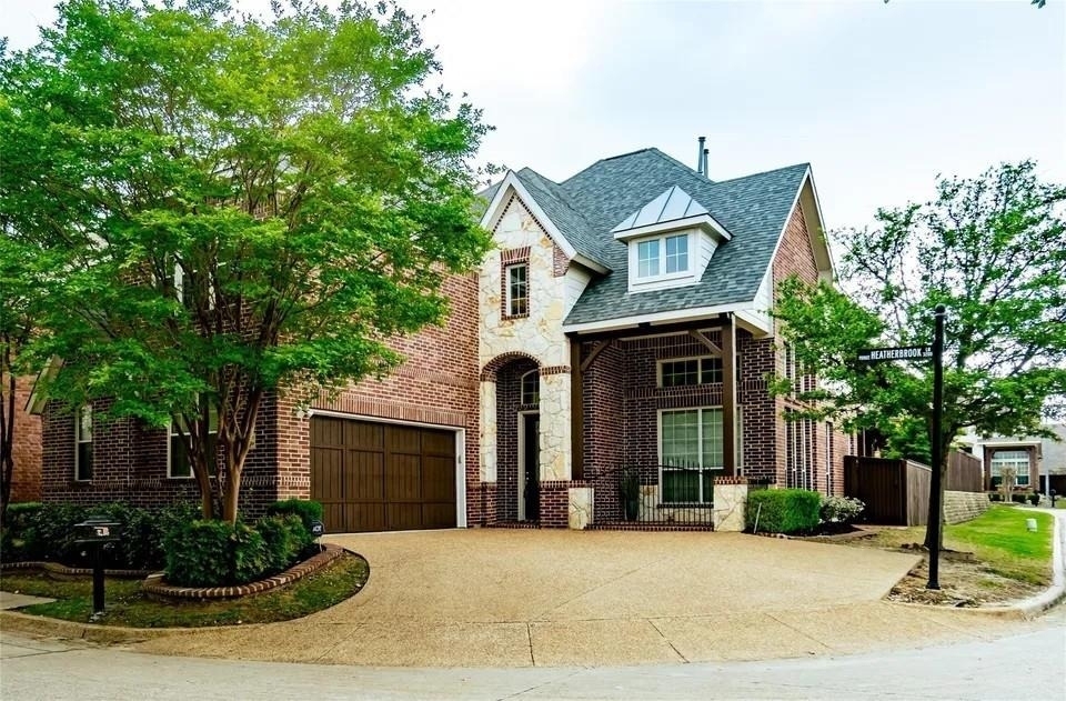 3265 Heatherbrook - Photo 0