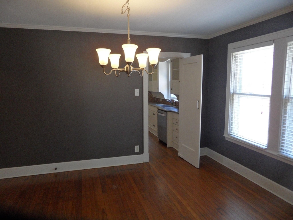 1523 Hollywood Avenue - Photo 10