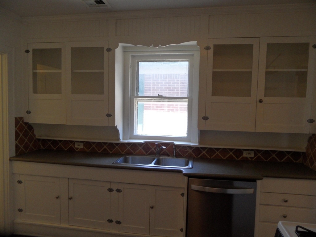 1523 Hollywood Avenue - Photo 11