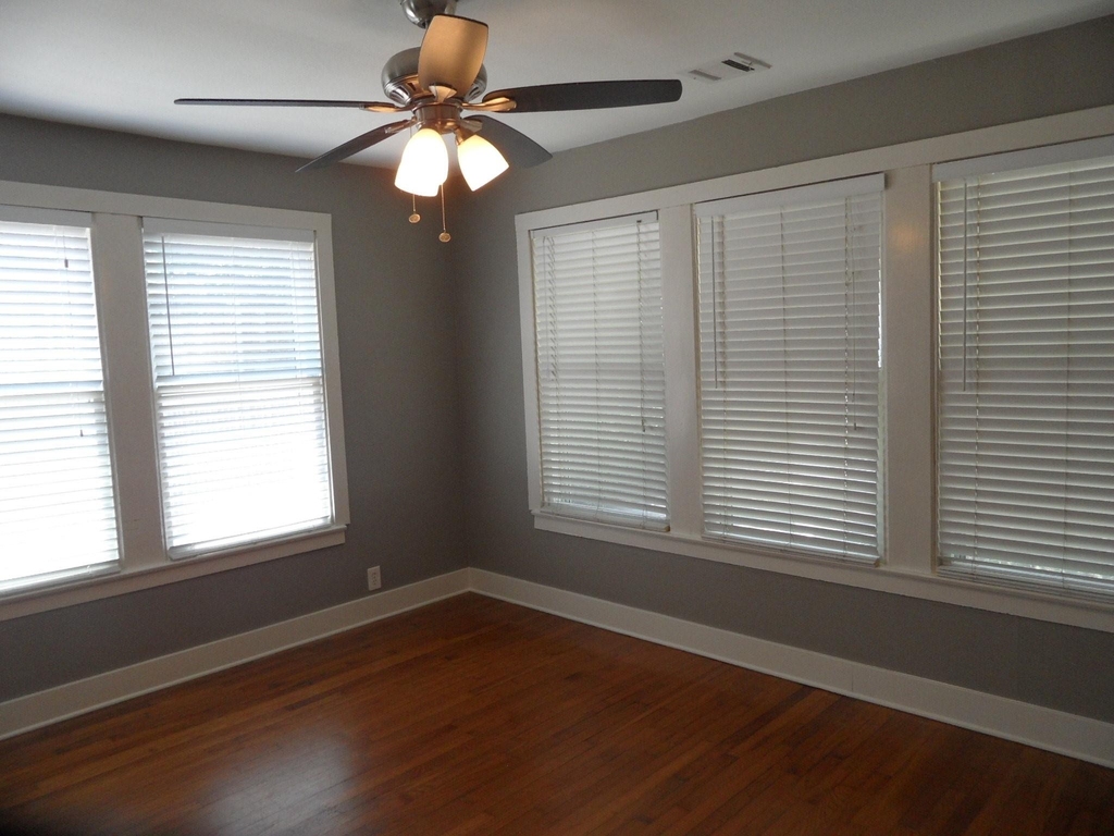 1523 Hollywood Avenue - Photo 20