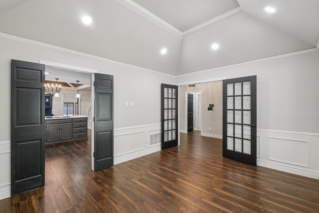 6701 Timothy Drive - Photo 8