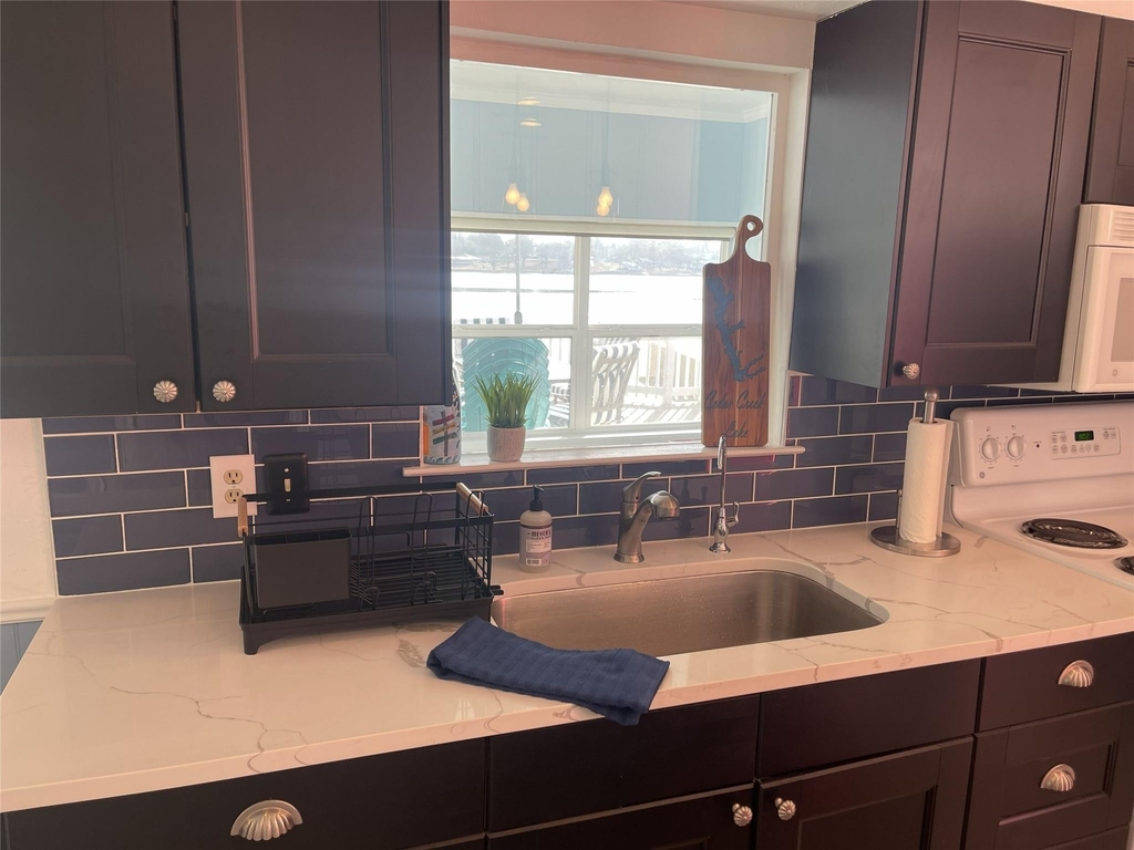 224 Pinoak Drive - Photo 11