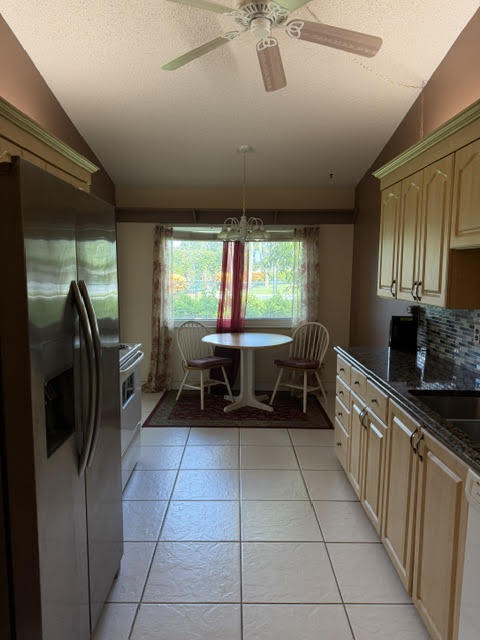 728 Lago Road - Photo 4