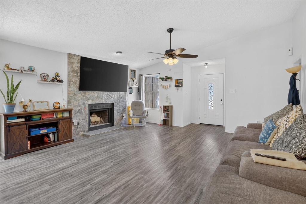 2324 Markland Street - Photo 5