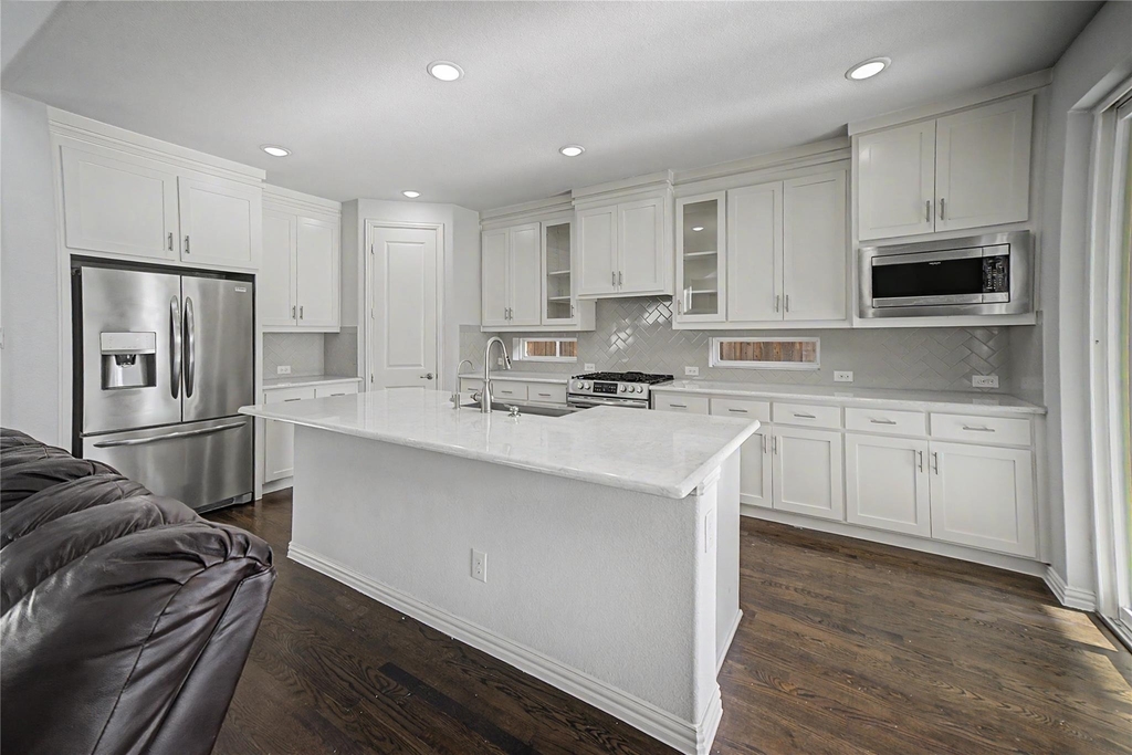 6862 Mistley Park - Photo 9