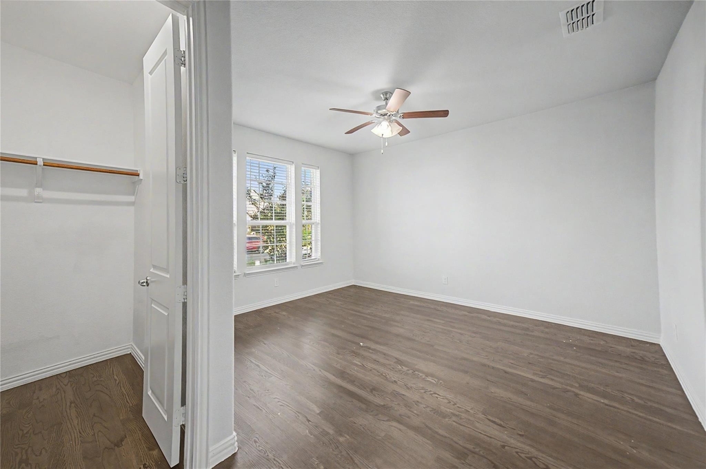 6862 Mistley Park - Photo 13