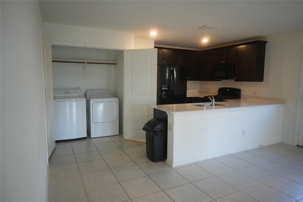 3480 Mildren Bend - Photo 4