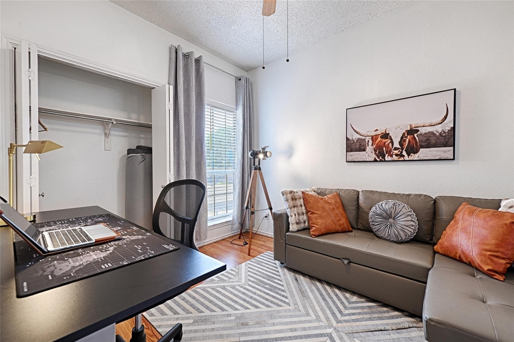 1700 Amelia Court - Photo 17