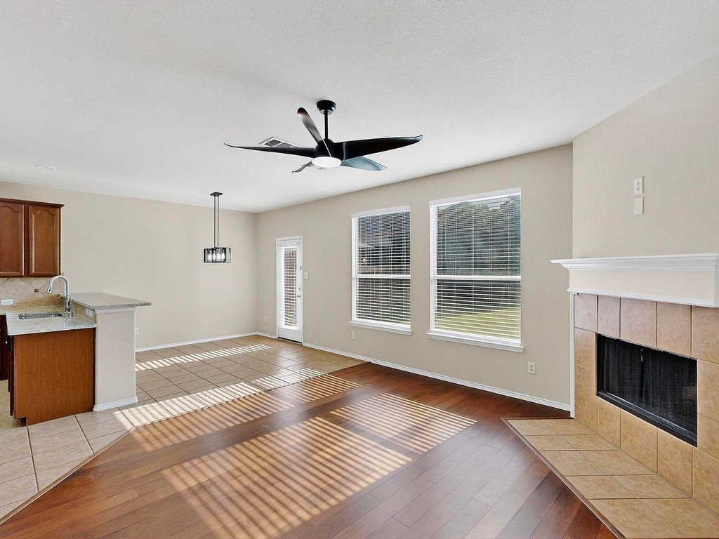 9906 Gessner Drive - Photo 6