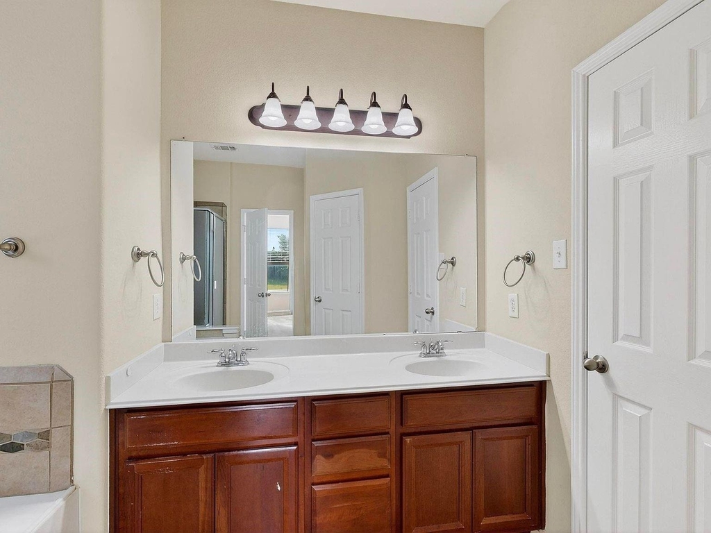9906 Gessner Drive - Photo 30