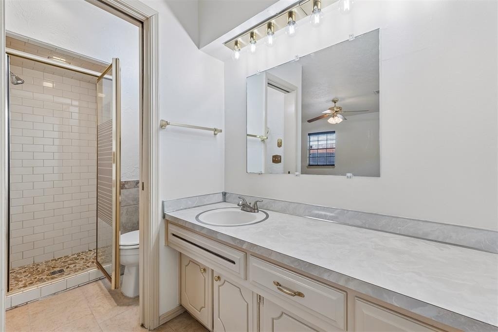 1209 Nw 103rd Street - Photo 6