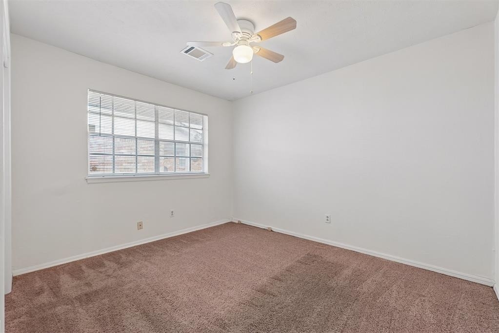 1209 Nw 103rd Street - Photo 8