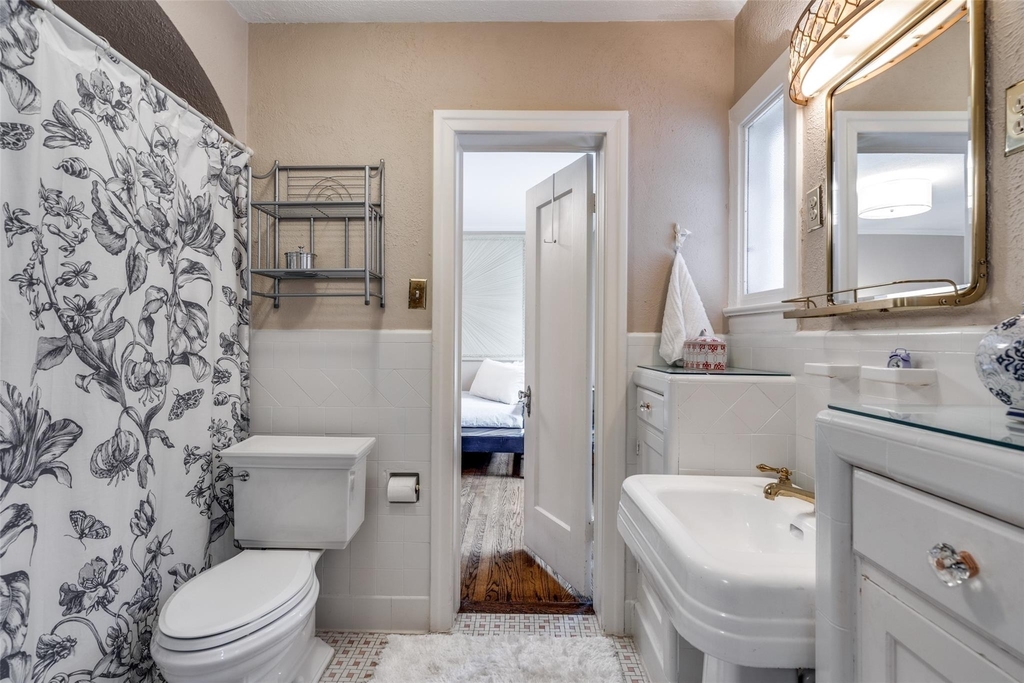 6933 Westlake Avenue - Photo 7