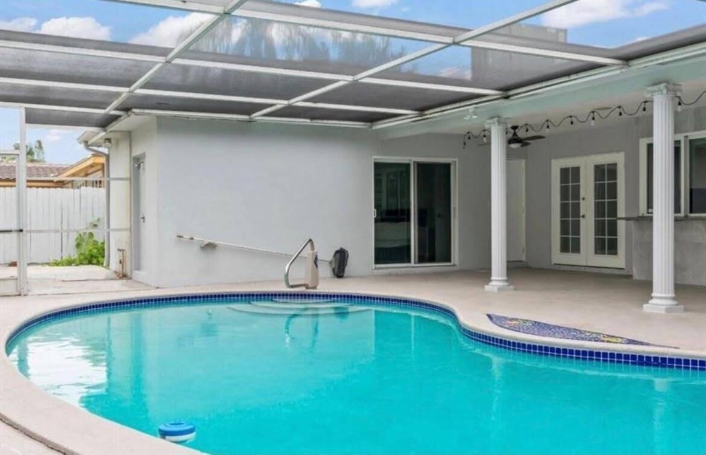 4811 Hayes Street - Photo 10