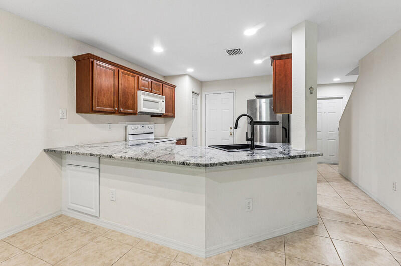 2764 Se Birmingham Drive - Photo 4