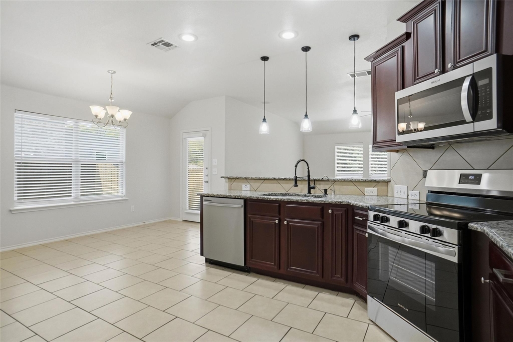 3015 Briarbrook Drive - Photo 6