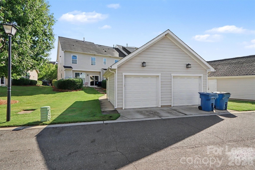 3835 Willow Green Place - Photo 21