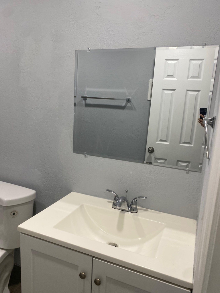 201 Nw 32nd Court - Photo 5